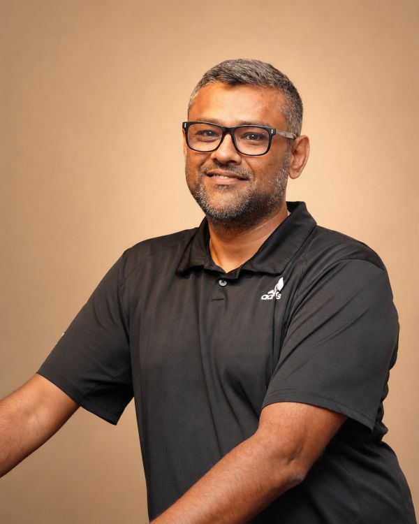 Dhurthi founder